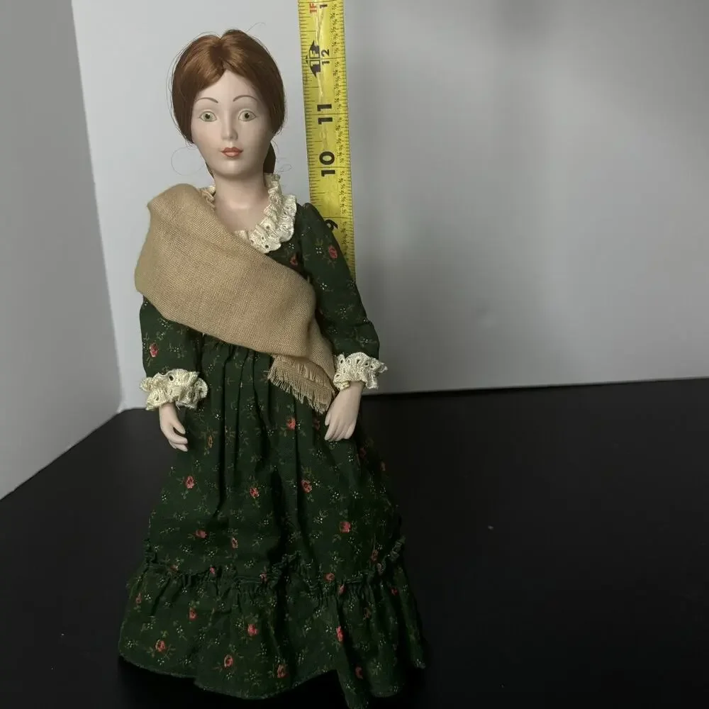 Franklin‎ Heirloom Dolls 12